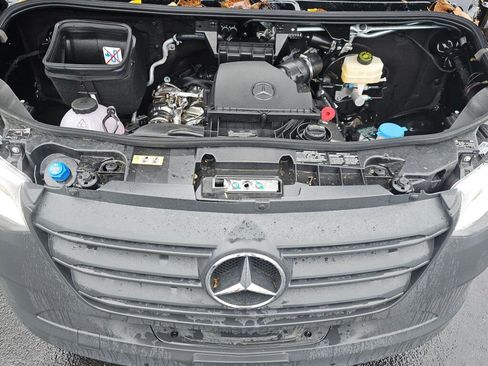 New 2025 Mercedes-Benz Sprinter 2500 image 8