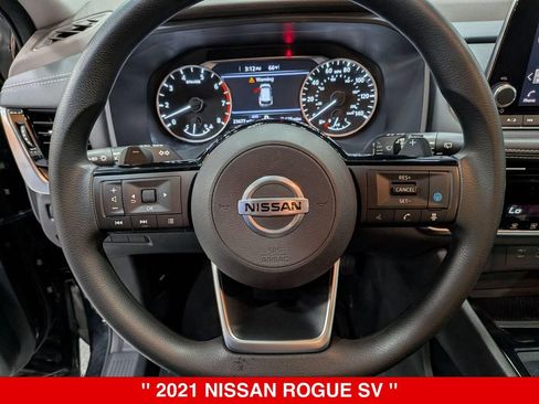 Used 2021 Nissan Rogue SV AWD/4WD image 16
