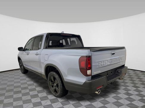 New 2026 Honda Ridgeline Black Edition image 4