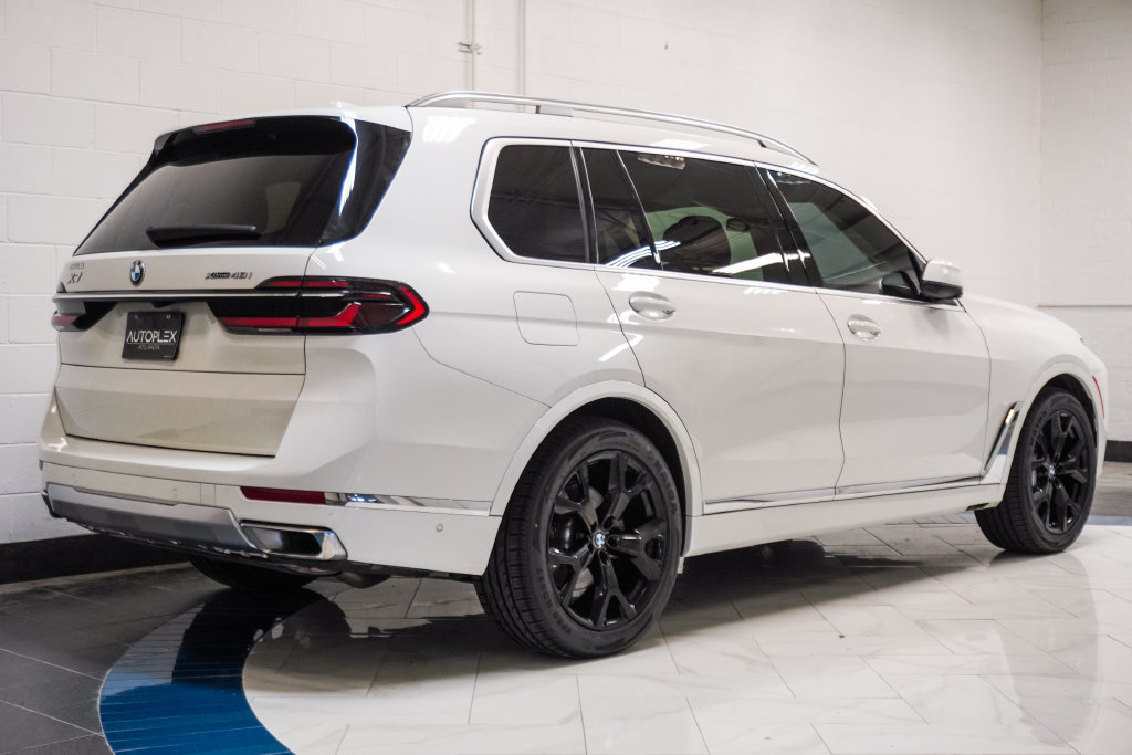 Used 2025 BMW X7 xDrive40i AWD/4WD image 35