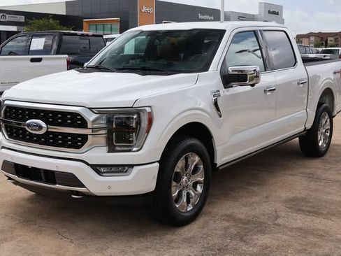 Used 2023 Ford F150 Platinum AWD/4WD image 3
