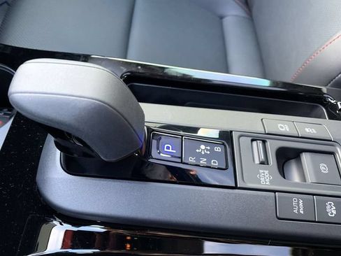 New 2026 Toyota Prius Plug-In Hybrid FWD image 25