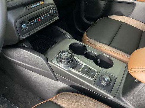 New 2025 Ford Bronco Sport Outer Banks image 19