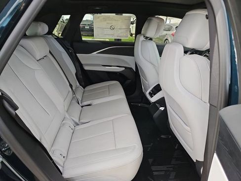 New 2026 Cadillac Lyriq Luxury w/ LPO, Floor Liner Package image 26