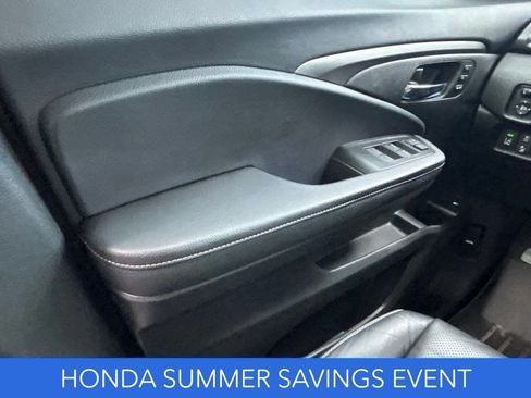Used 2025 Honda Ridgeline RTL image 17