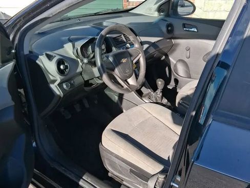 Used 2012 Chevrolet Sonic LS image 5