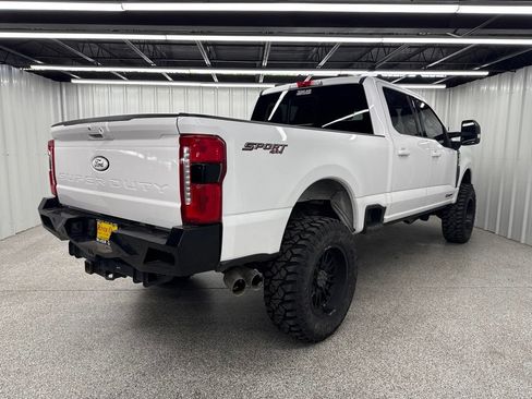 Used 2024 Ford F250 Lariat w/ Lariat Ultimate Package AWD/4WD image 6