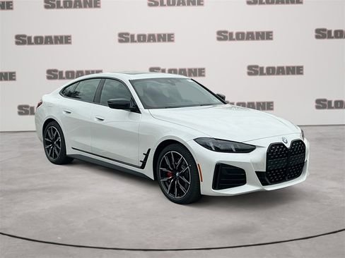 New 2026 BMW 430i xDrive w/ M Sport Package image 7