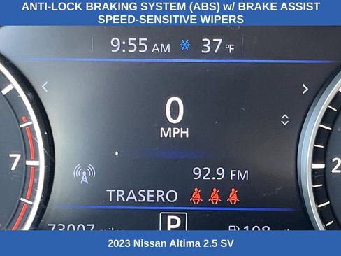 Used 2023 Nissan Altima 2.5 SV image 10