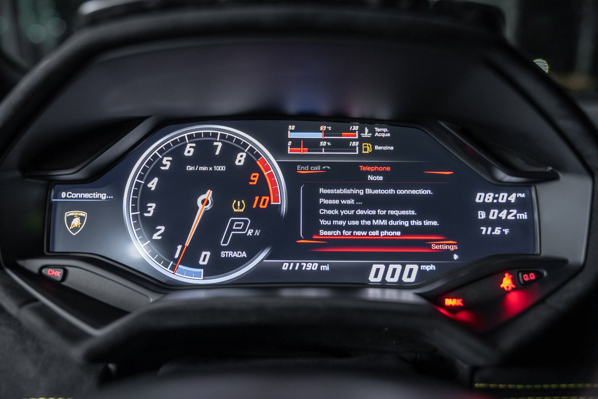 Used 2018 Lamborghini Huracan Performante AWD/4WD image 9
