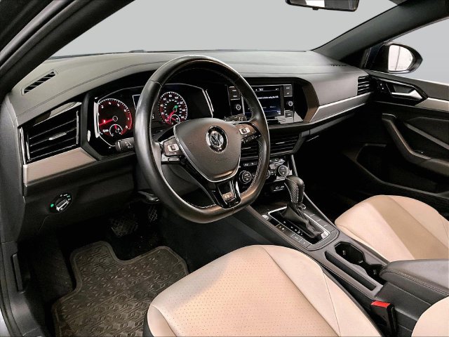 Used 2021 Volkswagen Jetta R-Line FWD image 13