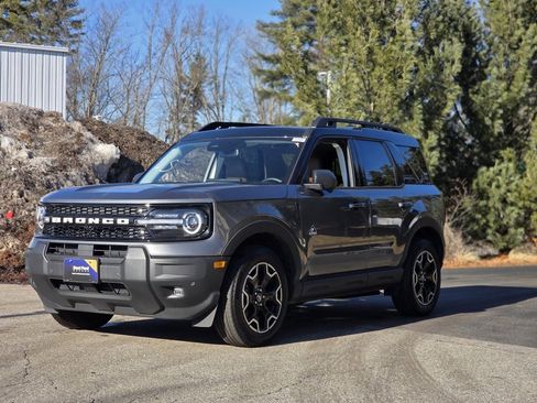 Used 2025 Ford Bronco Sport Outer Banks w/ Outer Banks Tech Package+ image 4