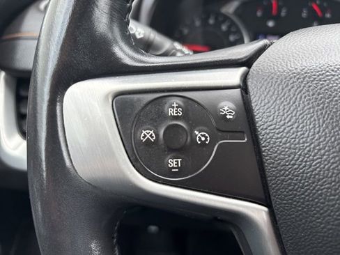 Used 2020 GMC Terrain SLE w/ Driver Convenience Package FWD image 19