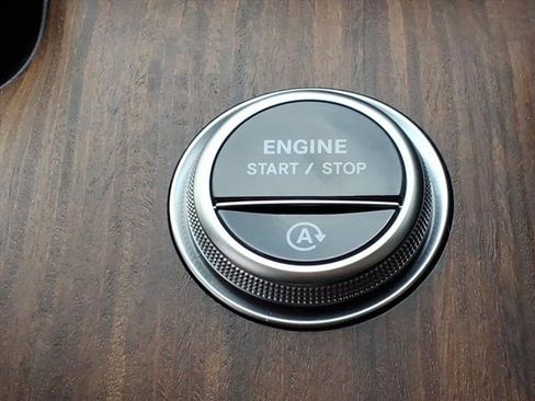 Used 2025 Mercedes-Benz C 300 C 300 image 25