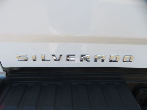 Used 2018 Chevrolet Silverado 2500 LT w/ Custom Sport Edition image 15