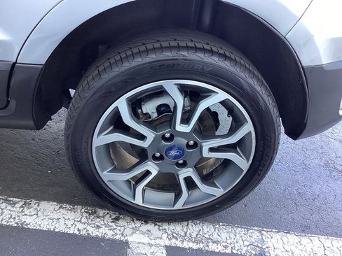 Used 2019 Ford EcoSport SES w/ SES Black Appearance Package AWD/4WD image 22