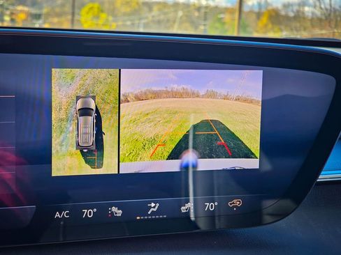 New 2026 Buick Enclave Sport Touring w/ Power Package image 27