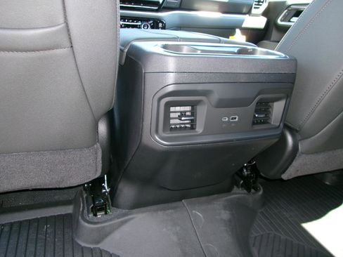 New 2026 Chevrolet Silverado 2500 LT w/ Trail Boss Package AWD/4WD image 13