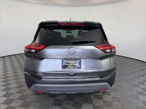 Certified 2023 Nissan Rogue SV w/ SV Premium B Package AWD/4WD image 9