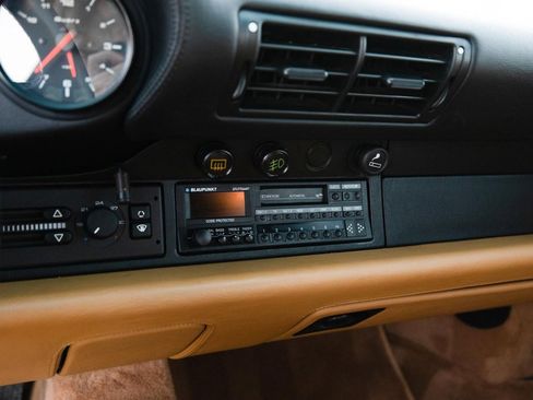 Used 1992 Porsche 911 Turbo image 21