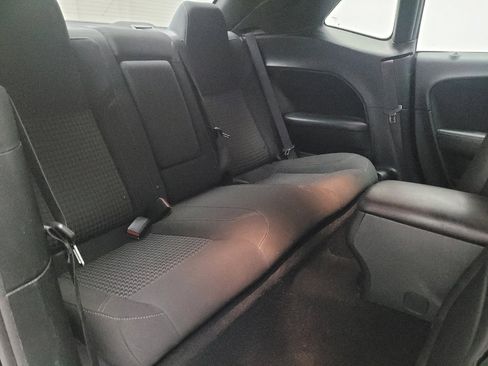 Used 2019 Dodge Challenger SXT RWD image 19