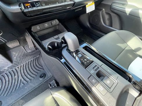 New 2026 Toyota Prius XLE image 8