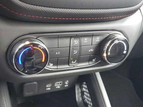 Certified 2023 Chevrolet TrailBlazer RS image 25