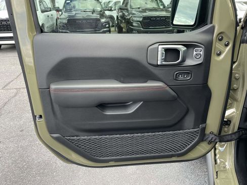New 2026 Jeep Wrangler Unlimited Rubicon AWD/4WD image 23