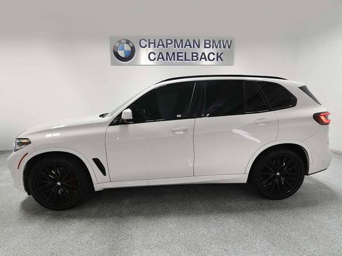 Used 2022 BMW X5 sDrive40i w/ M Sport Package RWD image 3