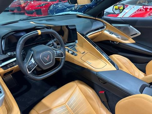 Used 2023 Chevrolet Corvette Stingray Premium Conv w/ 3LT RWD image 9