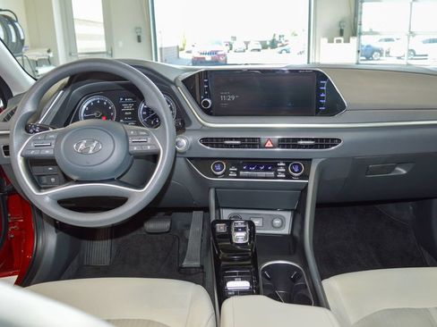 Certified 2023 Hyundai Sonata SEL FWD image 15