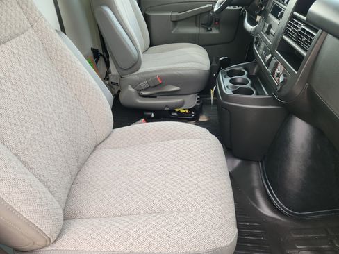 New 2025 Chevrolet Express 3500 w/ Power Convenience Package image 17