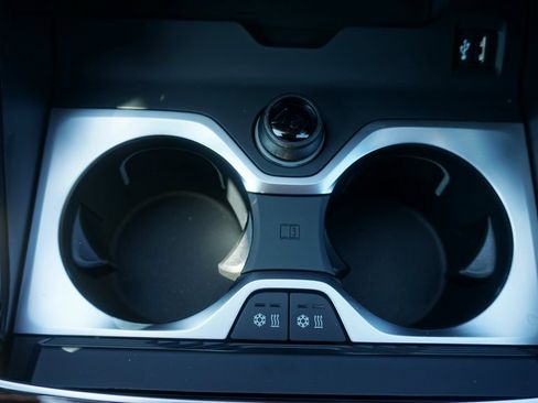 New 2026 BMW X7 M60i w/ Executive Package image 21