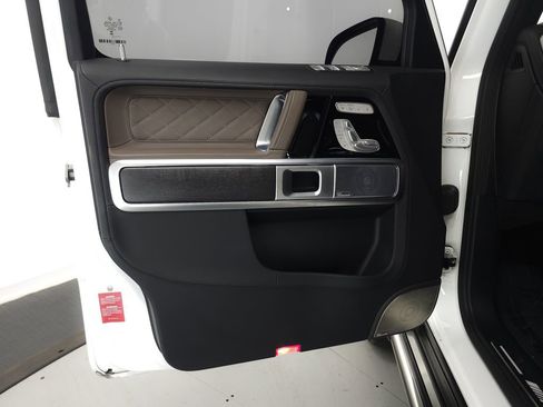 Used 2024 Mercedes-Benz G 63 AMG 4MATIC image 5