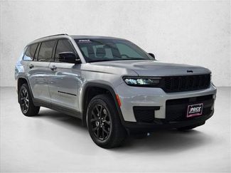 Used 2025 Jeep Grand Cherokee L Altitude AWD/4WD video 3