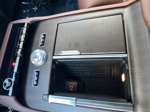 New 2025 Lincoln Navigator Reserve image 45