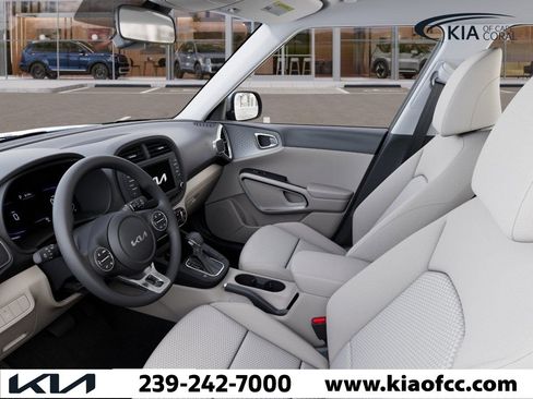 New 2025 Kia Soul LX image 17