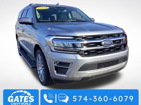 Used 2024 Ford Expedition Limited image 1