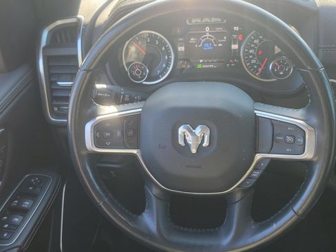 Used 2023 RAM 1500 Laramie AWD/4WD image 19