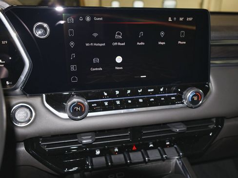 New 2026 GMC Canyon Elevation w/ Convenience Package image 12