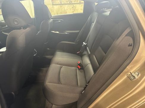 Used 2025 Chevrolet Malibu LT FWD image 29