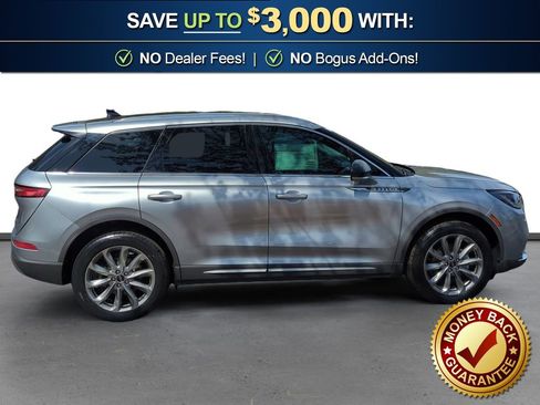 Certified 2022 Lincoln Corsair FWD w/ Premium Package image 8