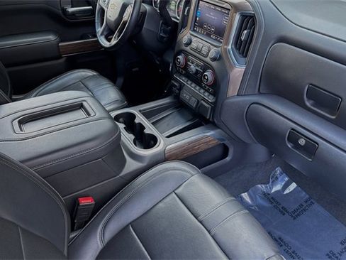 Used 2022 Chevrolet Silverado 1500 High Country w/ Z71 Off-Road Package image 19
