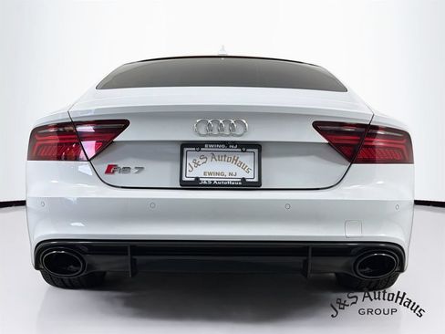 Used 2017 Audi RS 7 Prestige AWD/4WD image 6