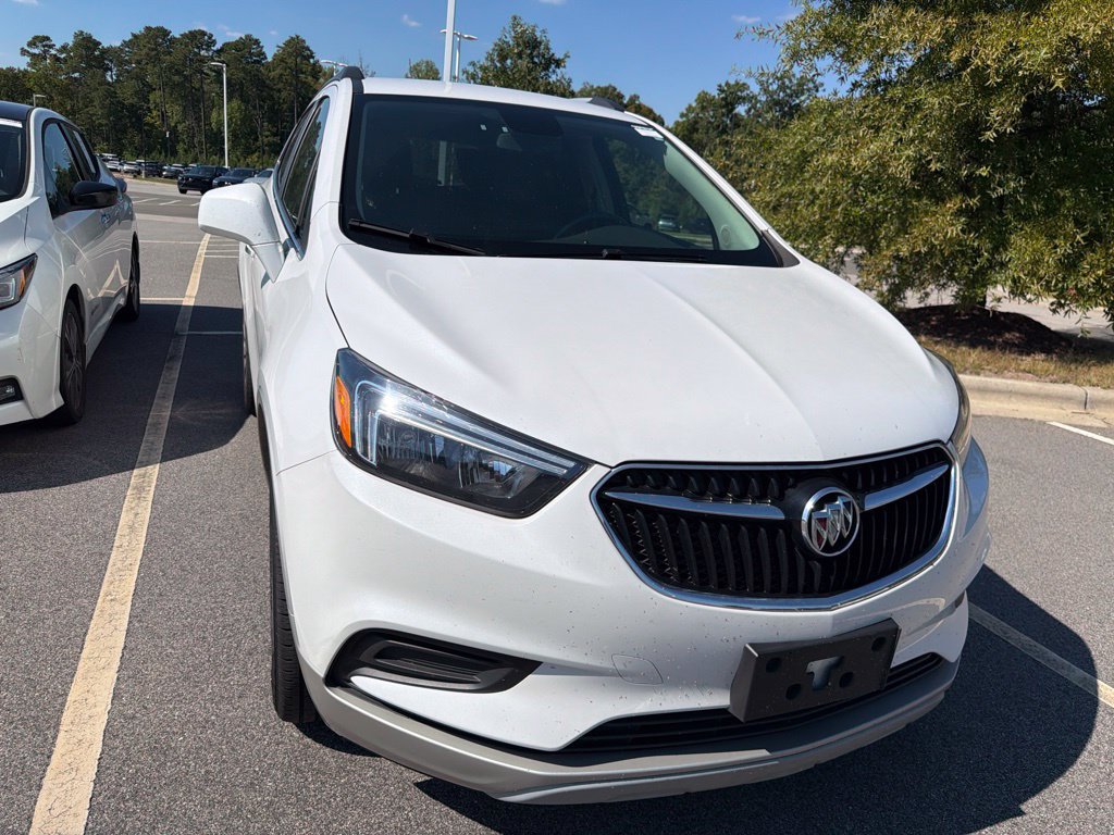 Used 2020 Buick Encore Preferred AWD/4WD image 6