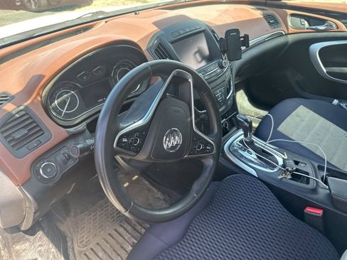 Used 2015 Buick Regal AWD image 13