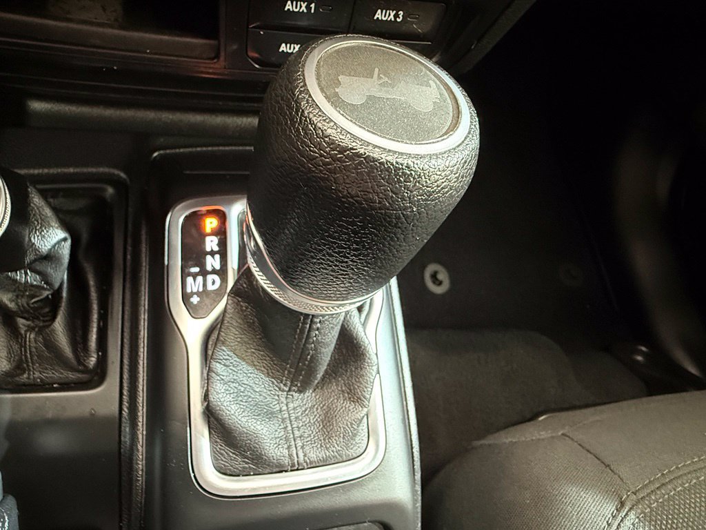 Used 2020 Jeep Wrangler Unlimited Sport AWD/4WD image 31