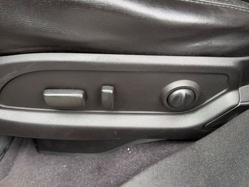 Used 2010 Buick Enclave CXL w/ Trailering Provision Package FWD image 14