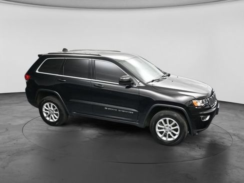 Used 2022 Jeep Grand Cherokee Laredo E AWD/4WD image 42