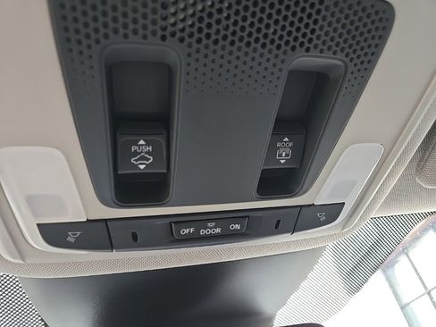 Used 2023 Honda Pilot Elite image 69